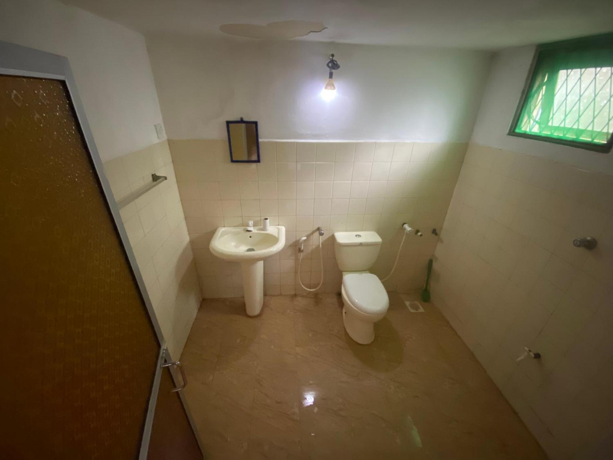 Ananda Home Stay And Restaurant تانجالي الغرفة الصورة