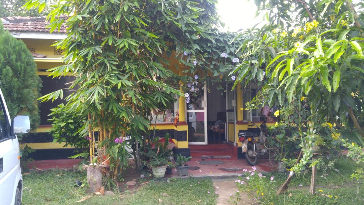 Ananda Home Stay And Restaurant تانجالي المظهر الخارجي الصورة